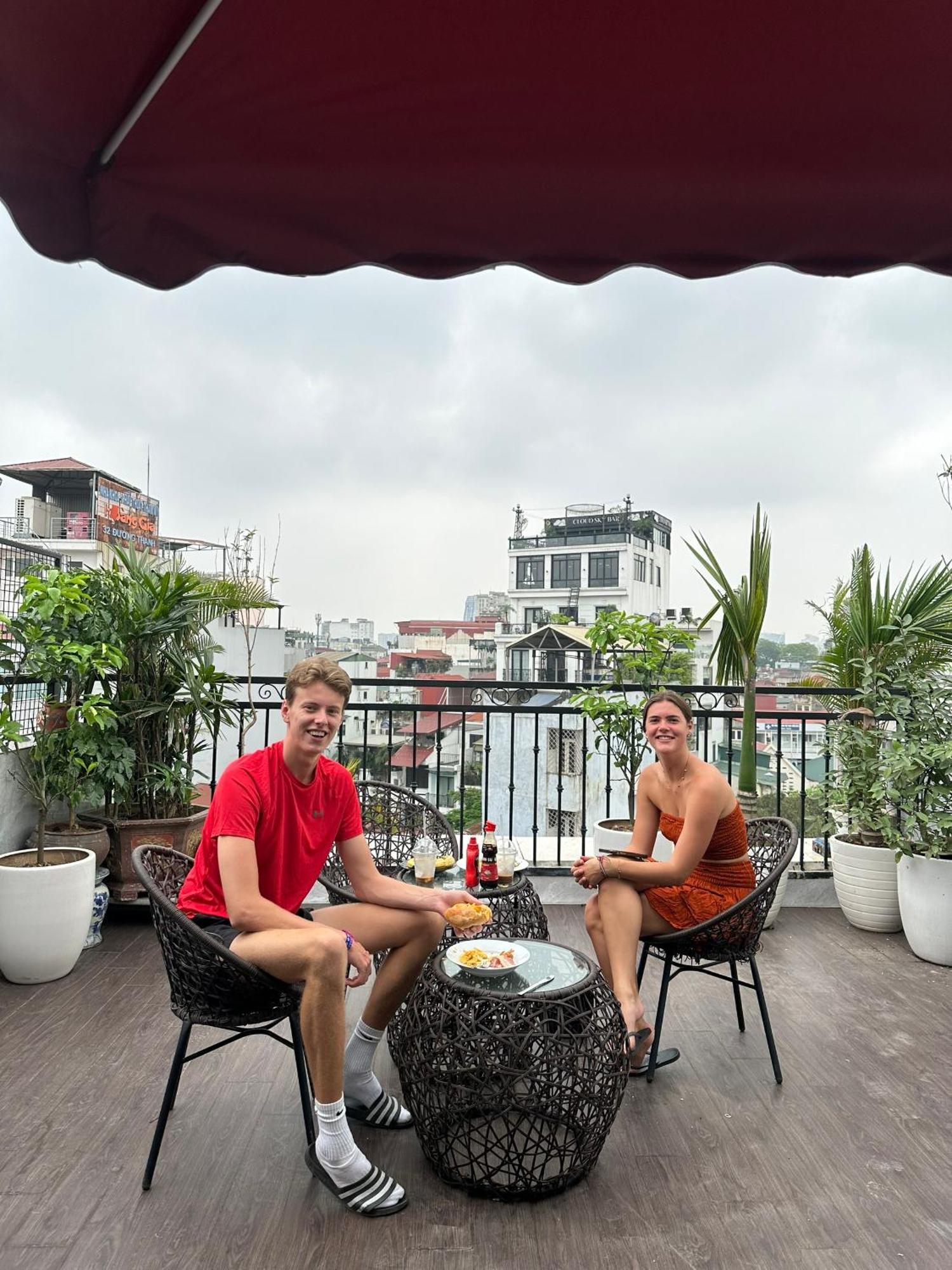 Golden Rose Premium Hotel Hanoi Exterior photo